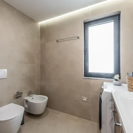 Luxury Block District *