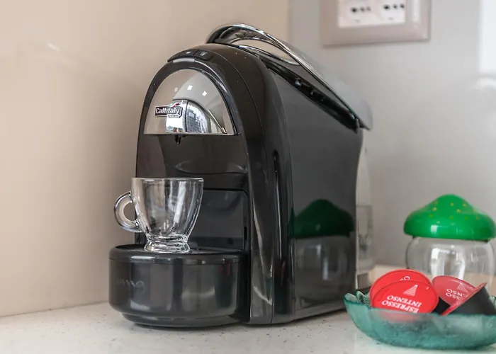 Luxury Block District * 티라나