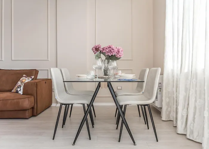 Apartment Luxury Block District