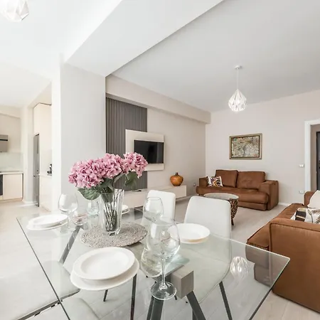 Luxury Block District Apartamento Tirana